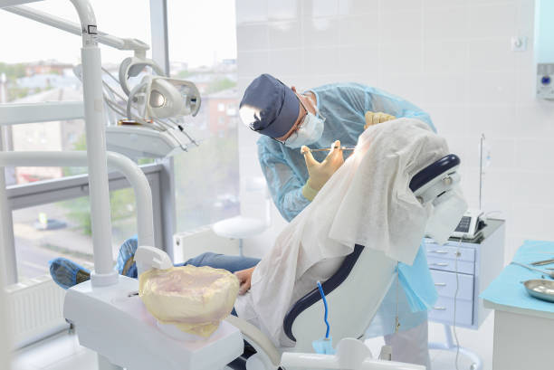 Best Emergency Cosmetic Dentistry (e.g., broken veneers) in Arden Hills, MN